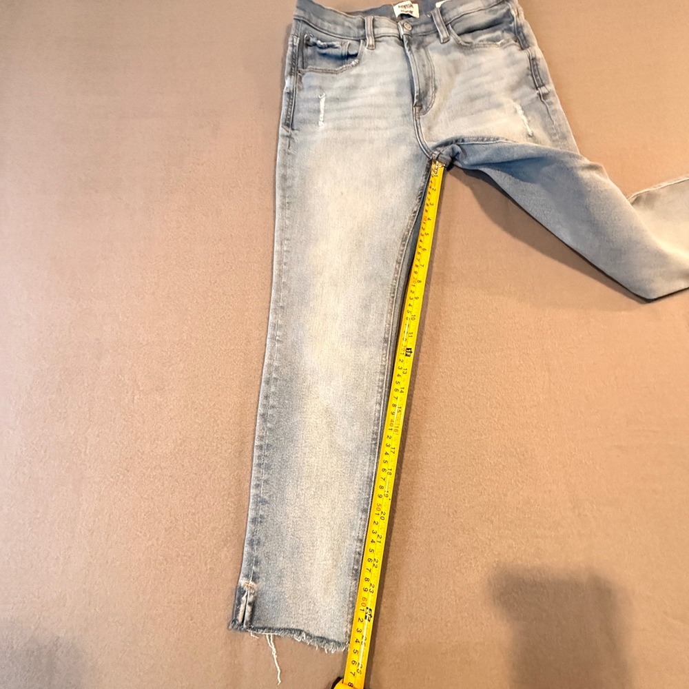 Kensie The Ultimate High Rise Skinny Jeans Light Wash Distressed Frayed Hem 8 29 - Picture 10 of 10